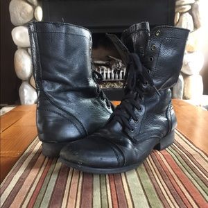 Steve Madden Boots